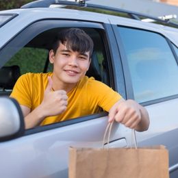 GrubHub vs. Doordash Which One is Better for Drivers